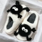 Pantofole Susuwatari