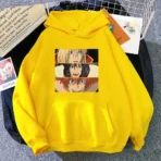 sudadera castillo ambulante personajes amarillo