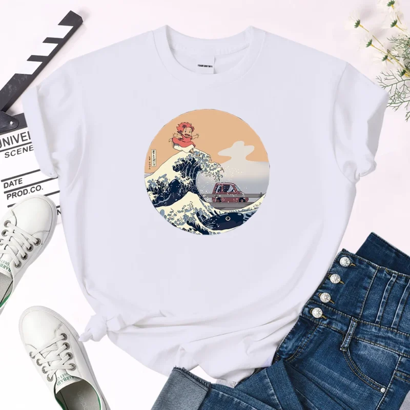 Maglietta Ponyo sulla scogliera