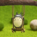 Figura Totoro Altalena