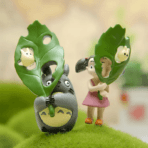 Figura Totoro Mei Foglia